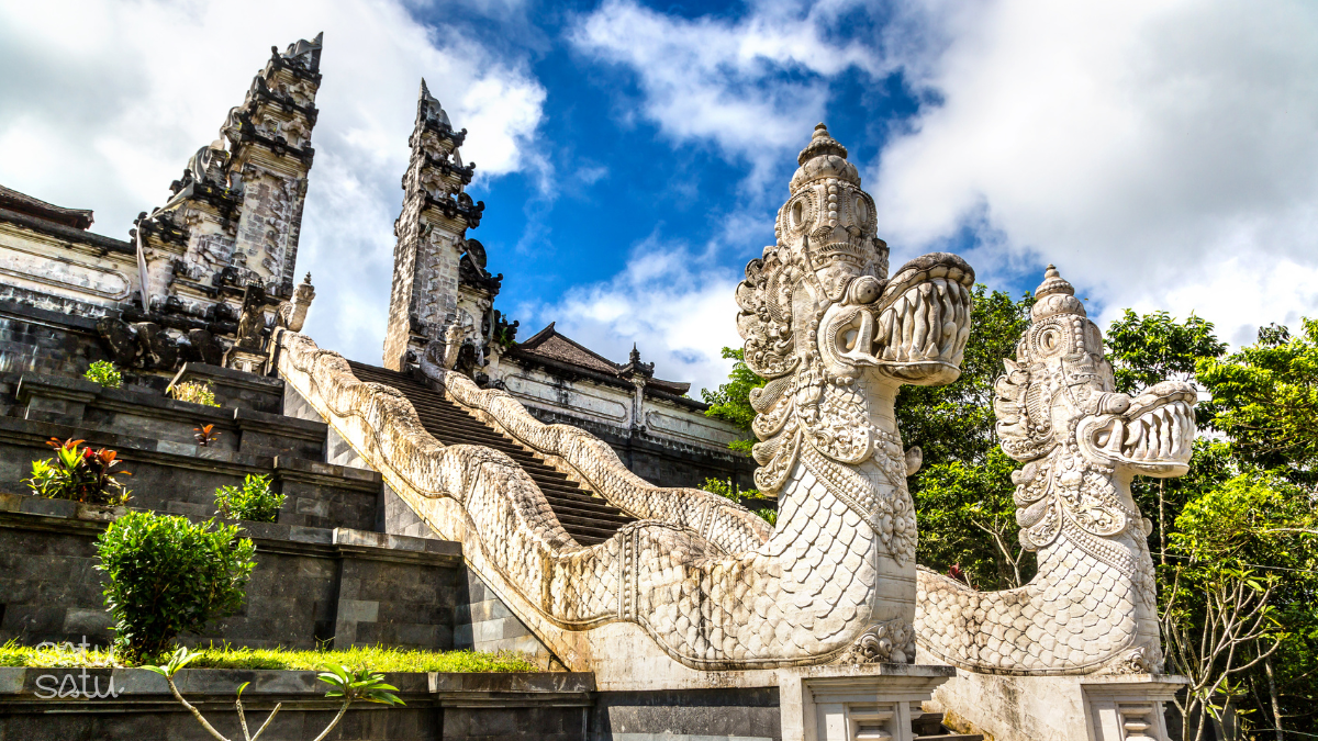 Pura Lempuyang temple in Bali featuring the iconic Gates of Heaven with traditional Balinese architecture and mountain backdrop