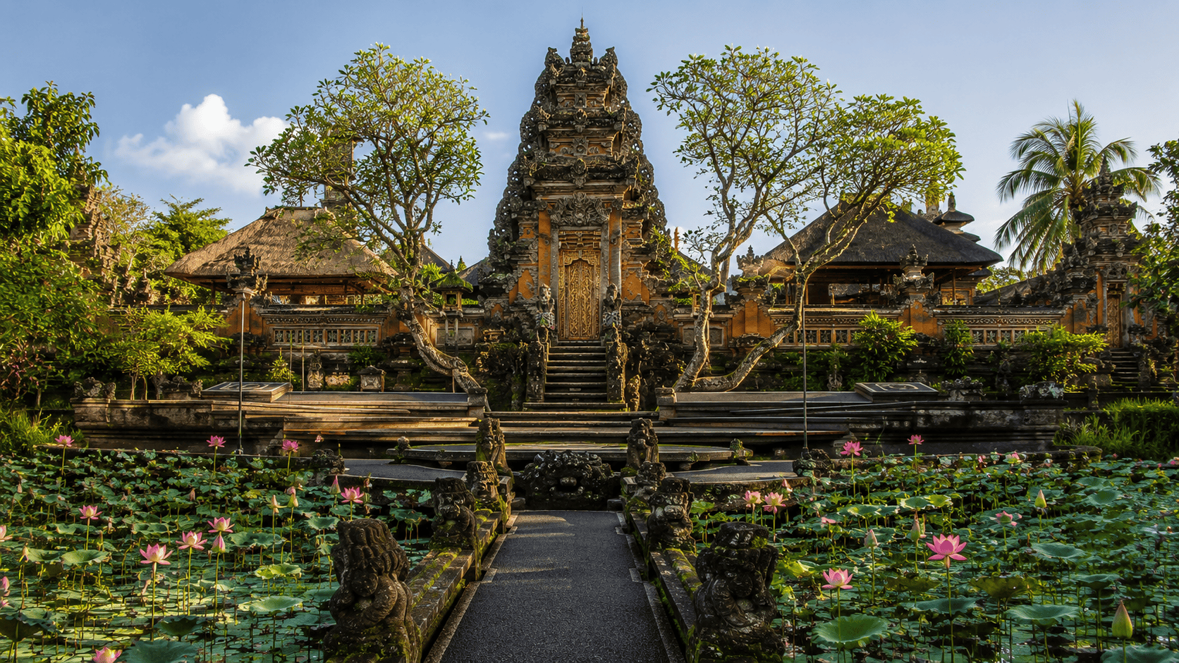 Pura Taman Saraswati