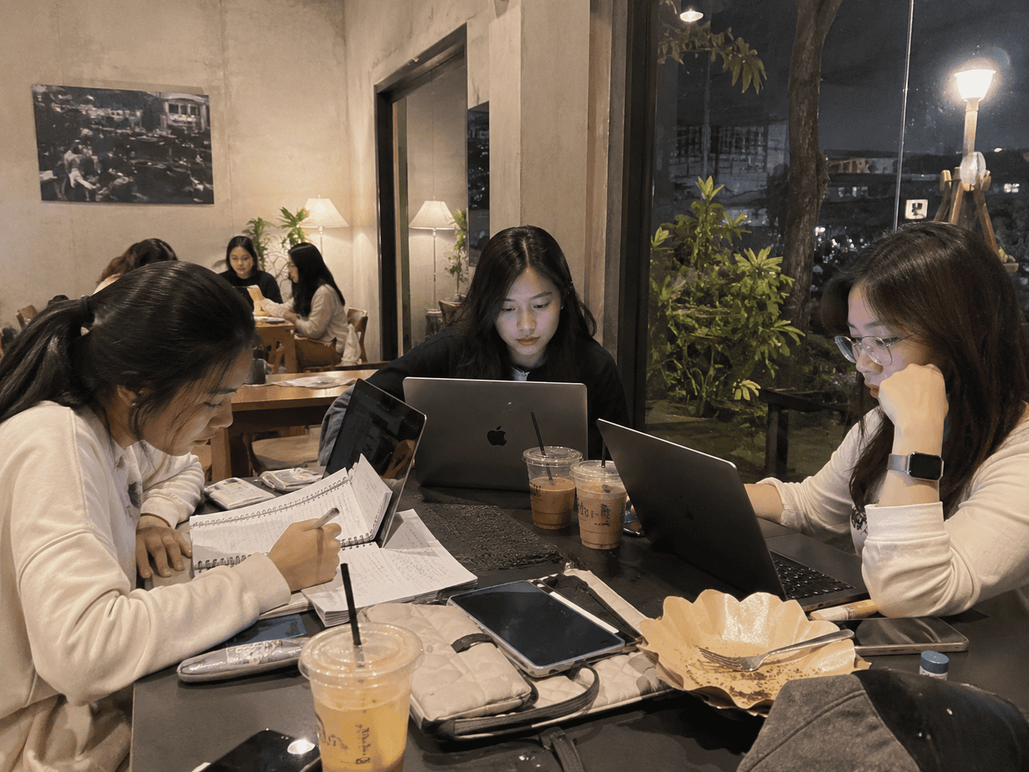 Cafe 24 Jam Jogja
