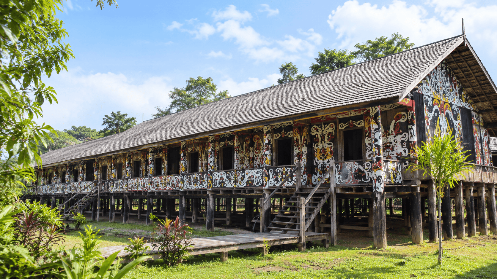 Rumah Adat Kalimantan Tengah