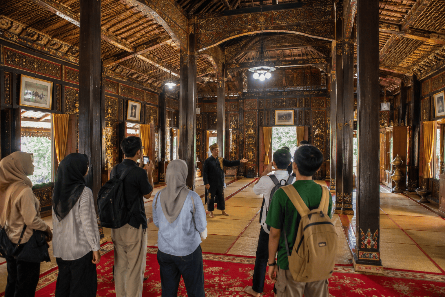 Rumah Adat Sumatra Barat