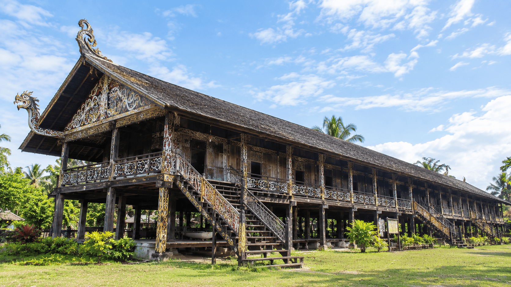 Rumah Adat Kalimantan Timur